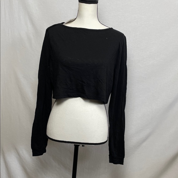 🖤5/$25 100% supima cotton Black Long Sleeve Crop top boatneck crop fit xs - Picture 5 of 16